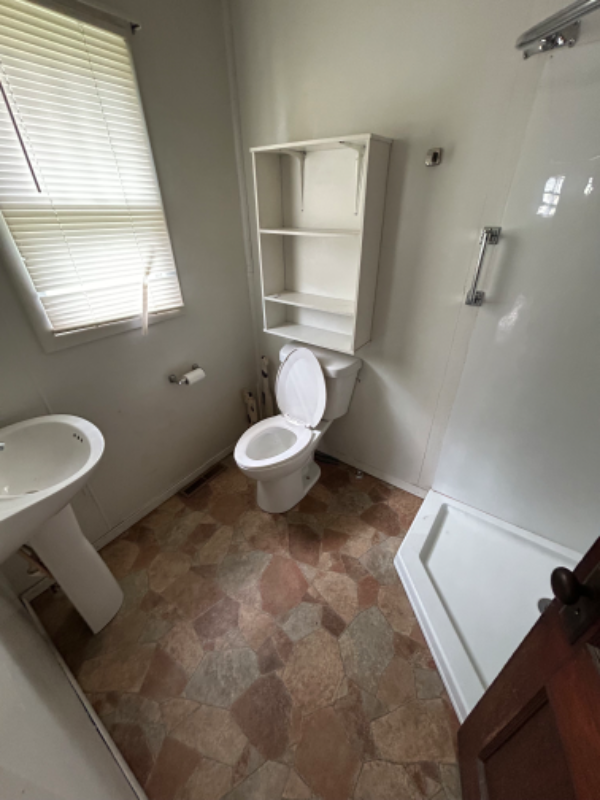 117 W Mclane St - Photo 3 of 6