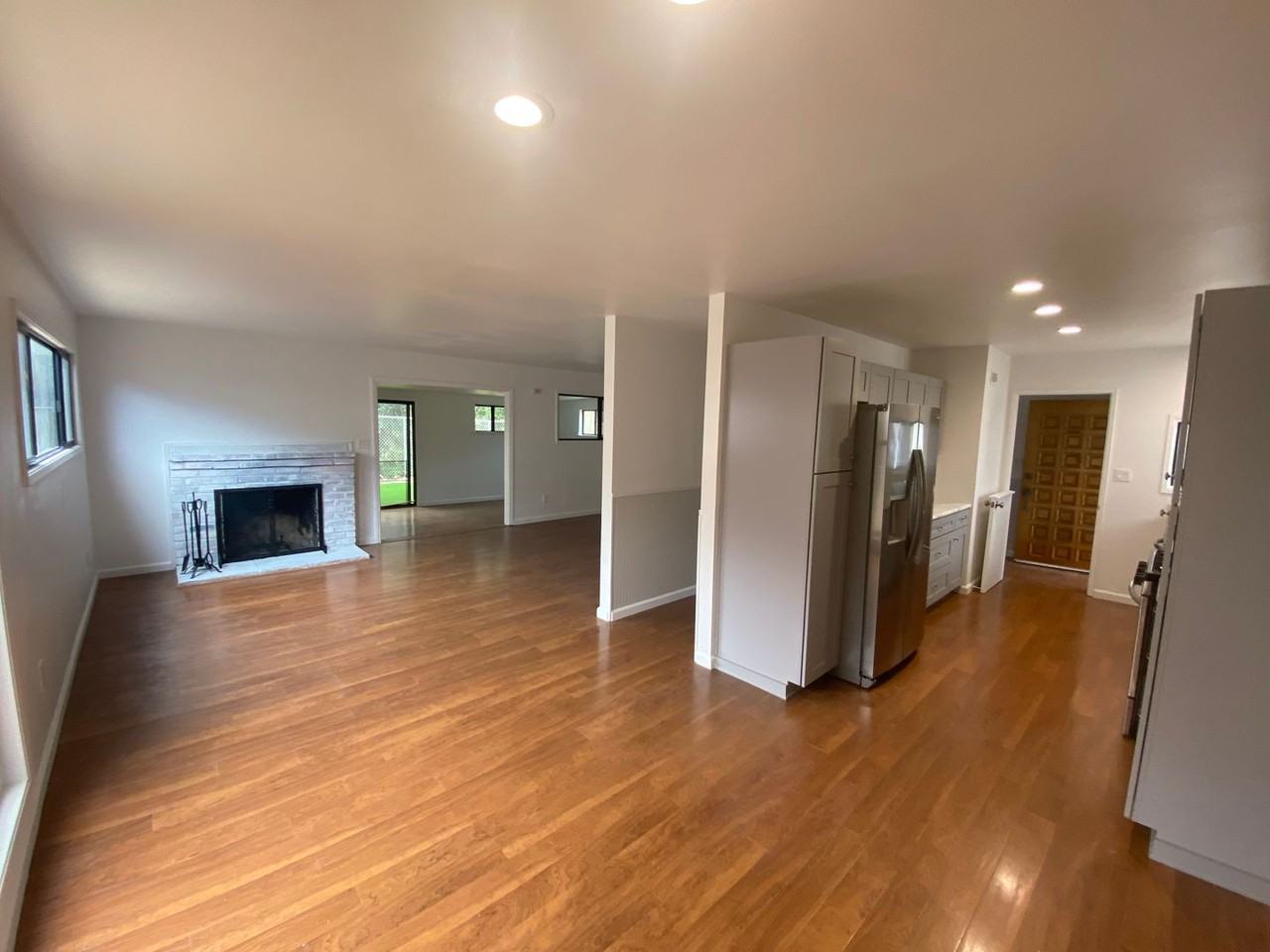 3775 Mount Everest Blvd - Photo 2 of 16