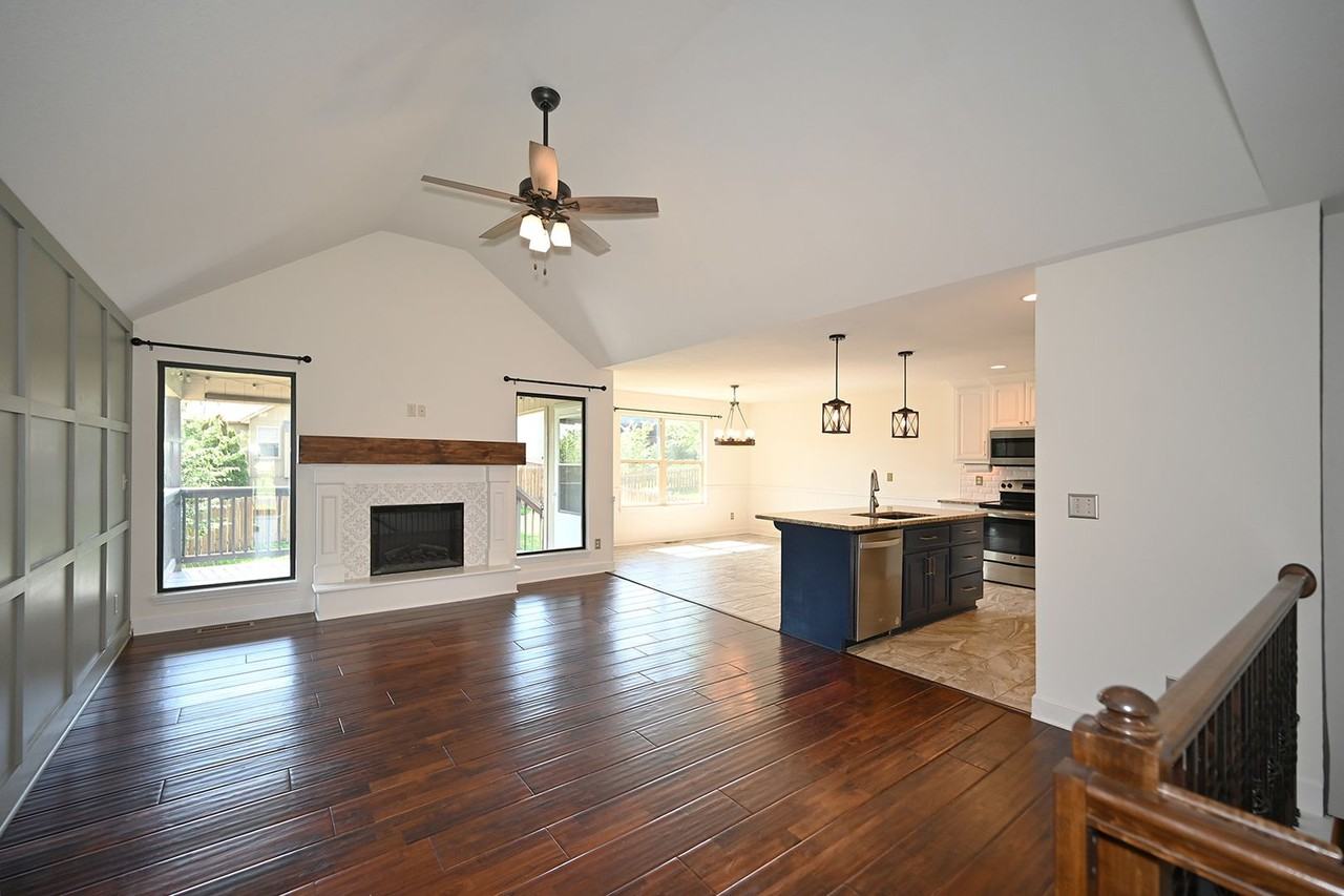 15865 Nw Morgan St - Photo 3 of 40