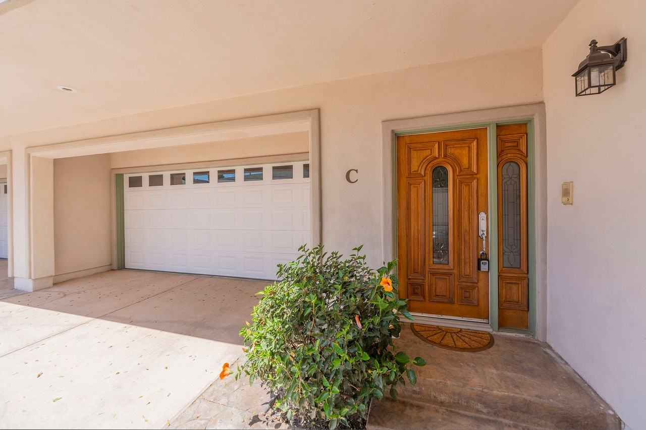 2213 Carnegie Ln - Photo 3 of 41