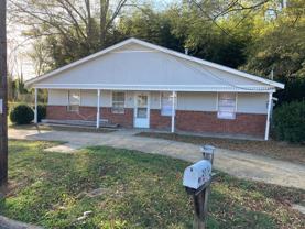 204 Nixon Ave Duplex - Photo 1 of 1