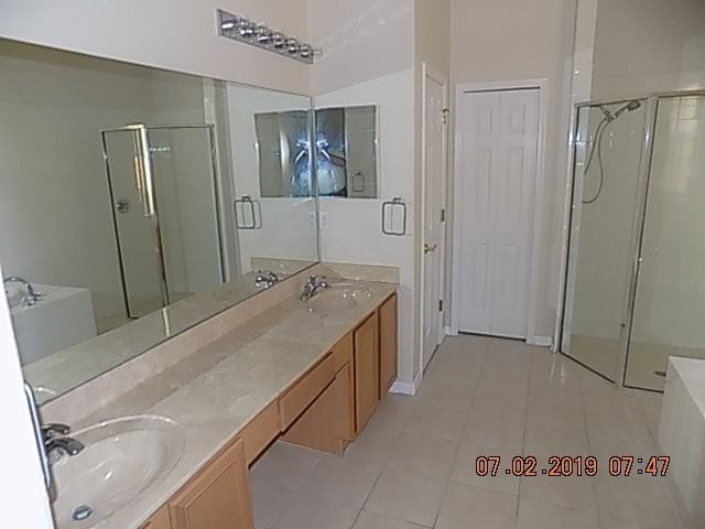 10913 Tree Cactus Loop - Photo 3 of 17