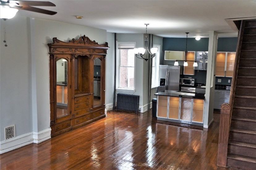 618 E Girard Ave #2 - Photo 3 of 20