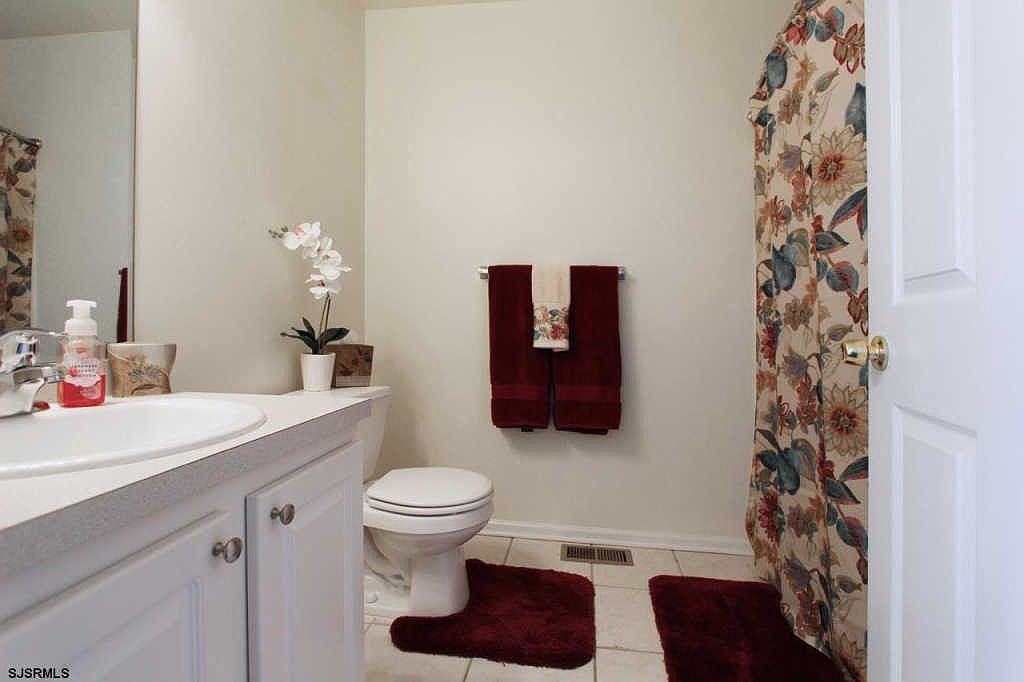 2559 Ridge Ave #NA - Photo 2 of 15