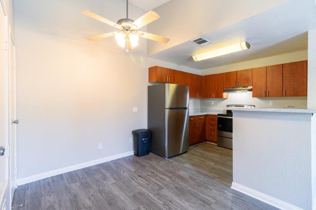 Waterstone at Murrieta - Photo 7 of 24