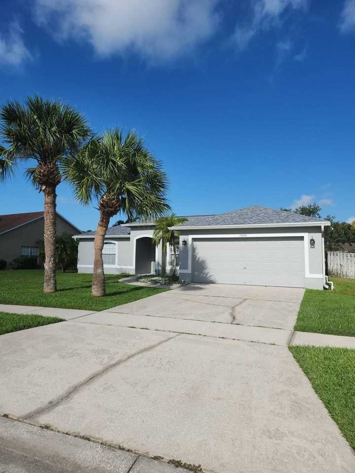 1844 Crane Creek Blvd - Photo 2 of 35