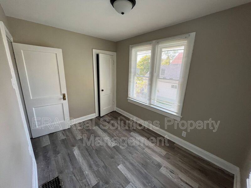 1514 E 26th Ave - Photo 7 of 11