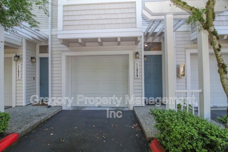 11929 Ne 162nd Ln - Photo 2 of 27