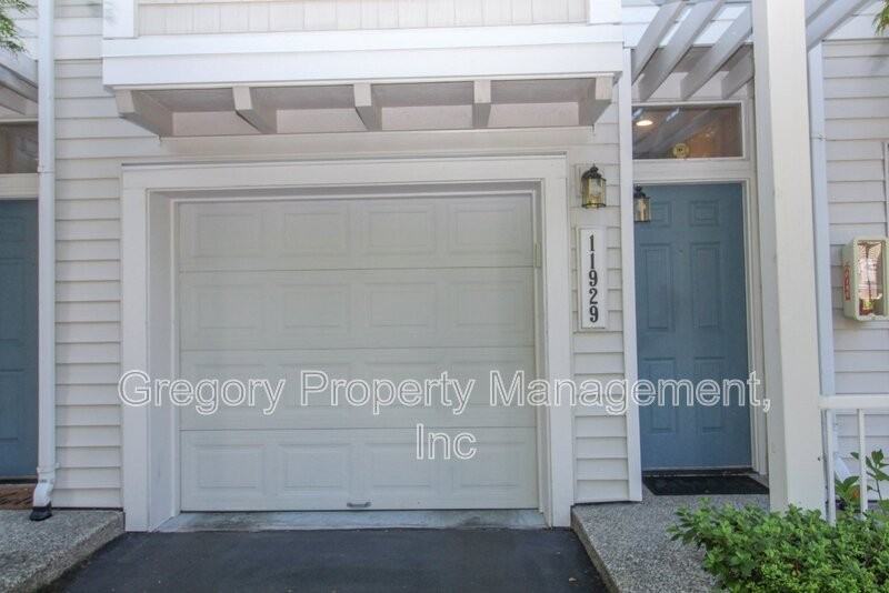 11929 Ne 162nd Ln - Photo 3 of 27