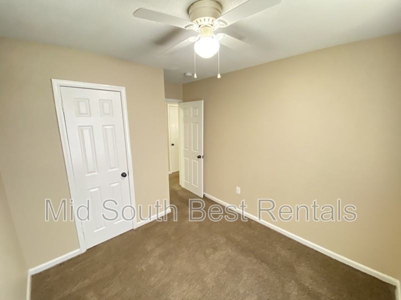 3602 Ridgemont Rd - Photo 4 of 9