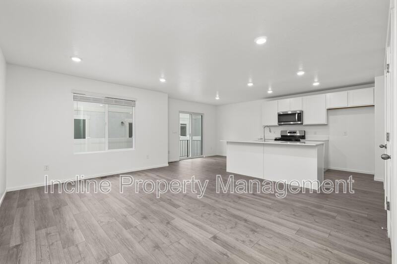 949 E Parley Dr - Photo 4 of 22