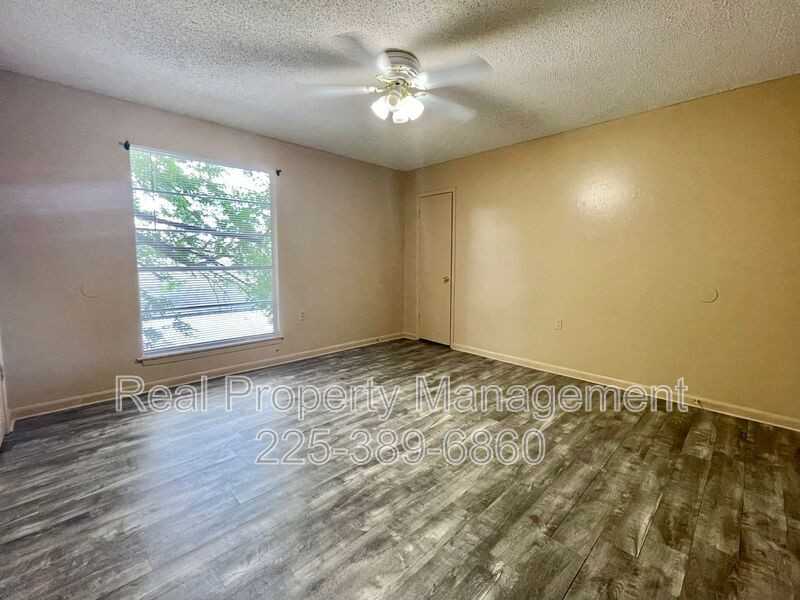 10952 Cherry Hill Ave #4 - Photo 6 of 13