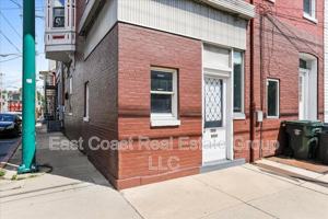 featured image of 300 S Potomac St