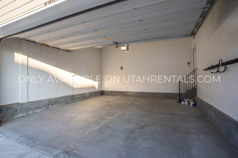 578 N Sugar Beet Dr - Photo 4 of 26