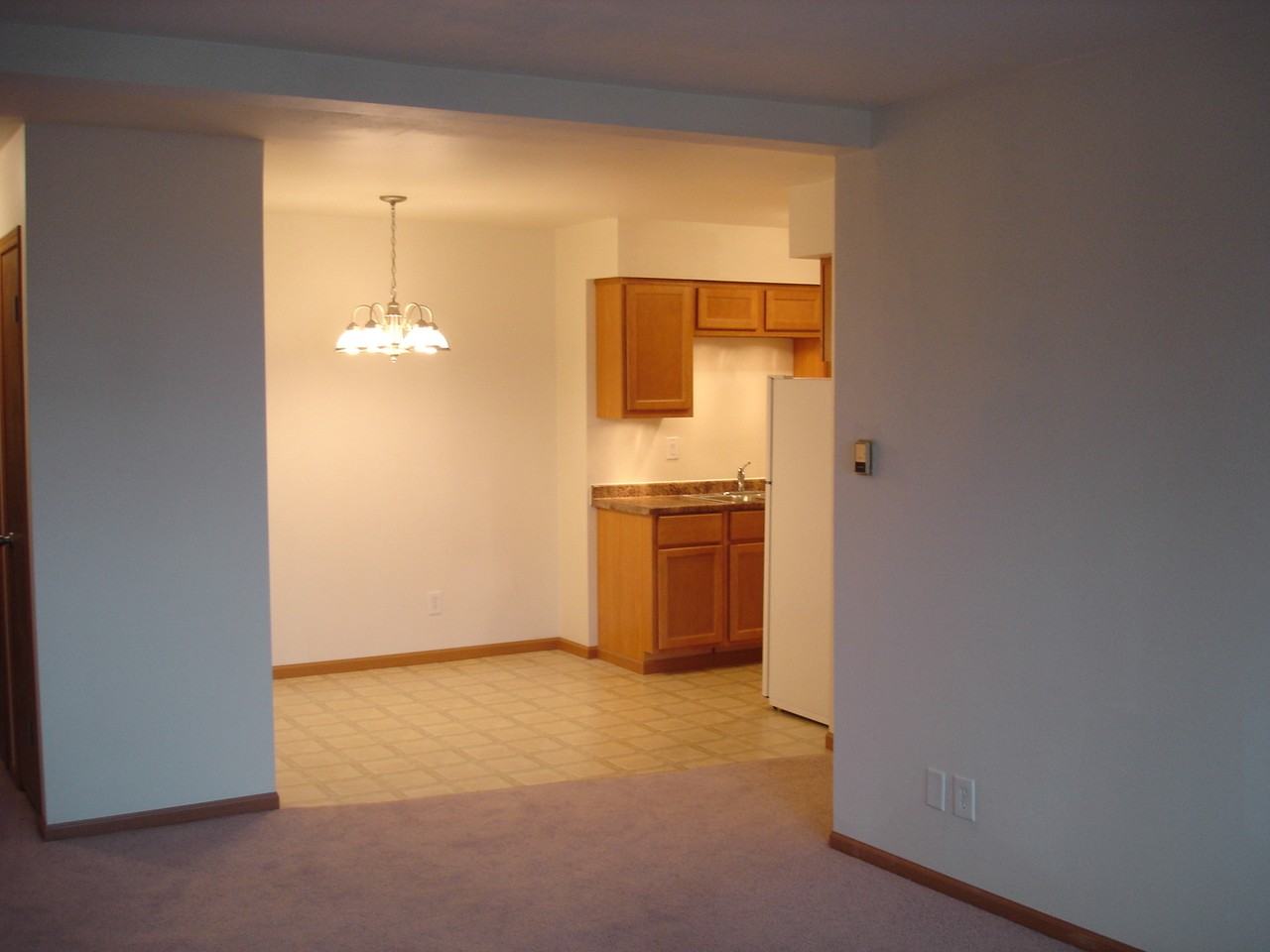 Sweet Cake Hill - Photo 3 of 16