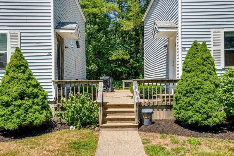 10 Rose Terrace Cir - Photo 4 of 25