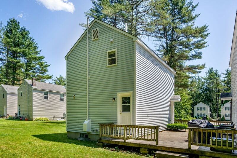 10 Rose Terrace Cir - Photo 5 of 25