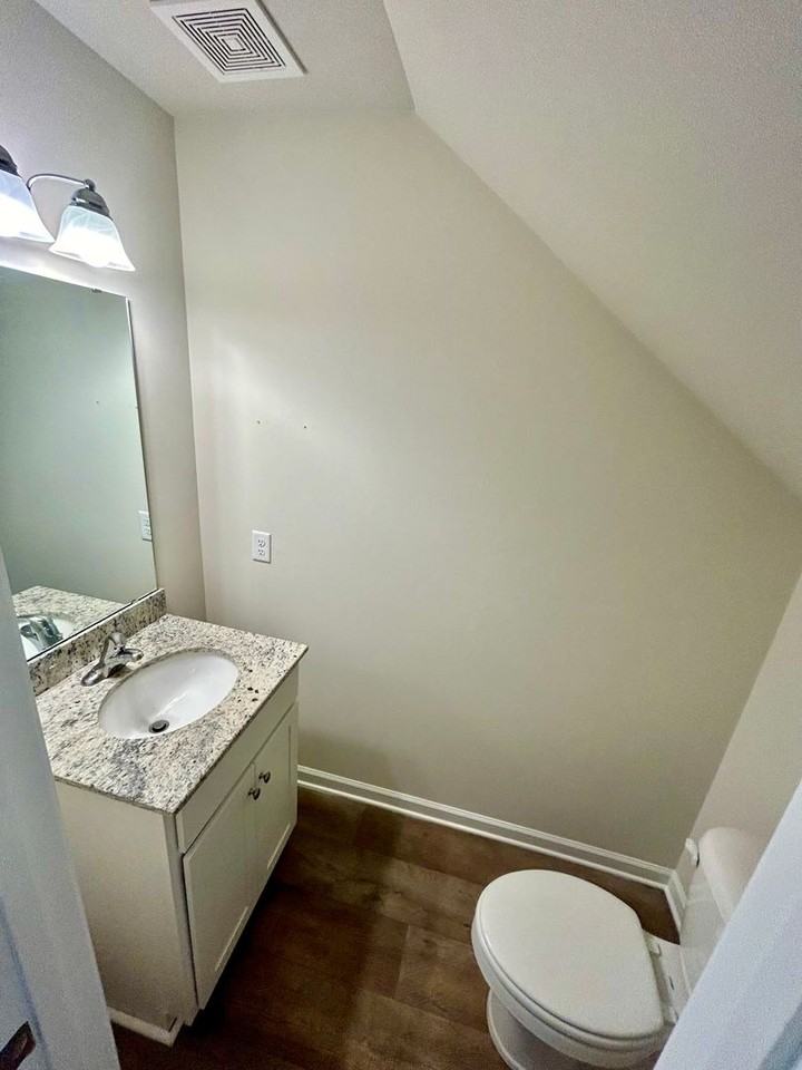 1071 Crescent Moon Loop - Photo 3 of 16