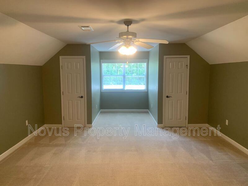 119 Tullamore Trl - Photo 5 of 33