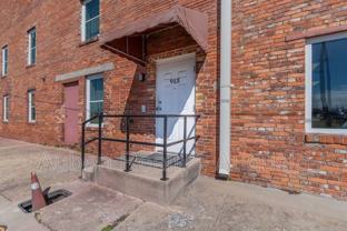 913 Walker St #101 - Photo 1 of 1