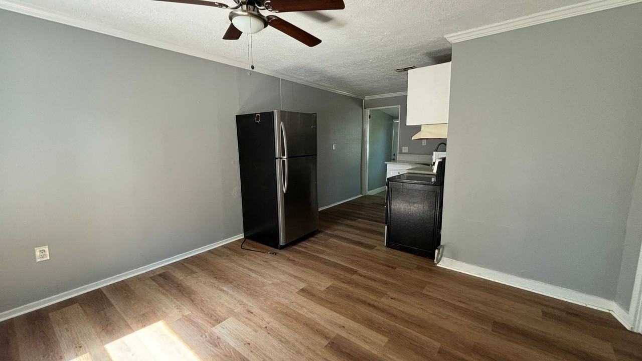 1902 Louise Ave Units A, B, C & D, Panama City, FL 32405 - Photo 2 of 9