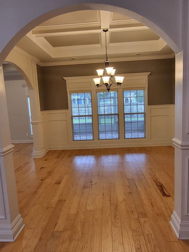 5162 Village Way - Photo 4 of 12