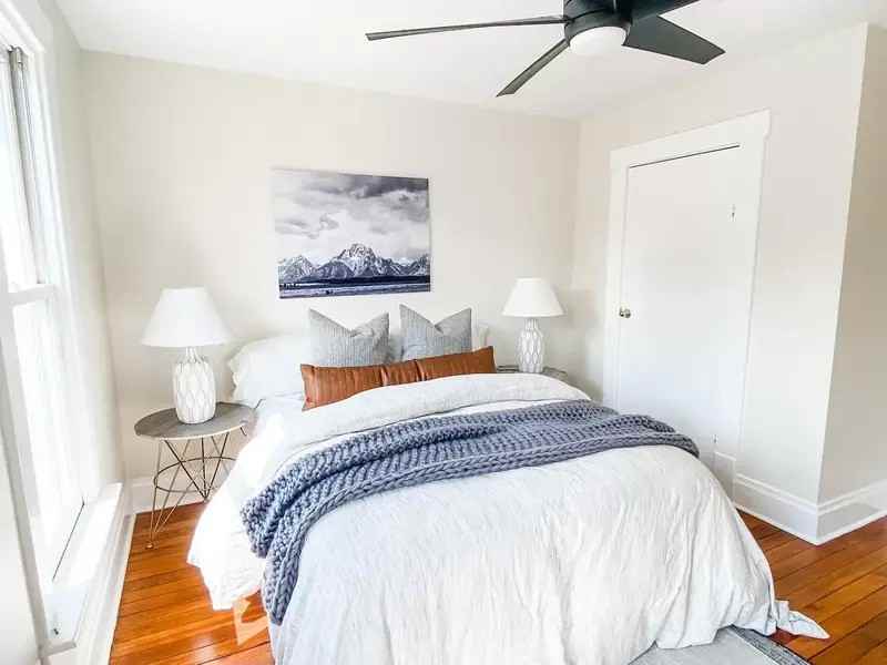 176 E 2nd Ave - Photo 4 of 6