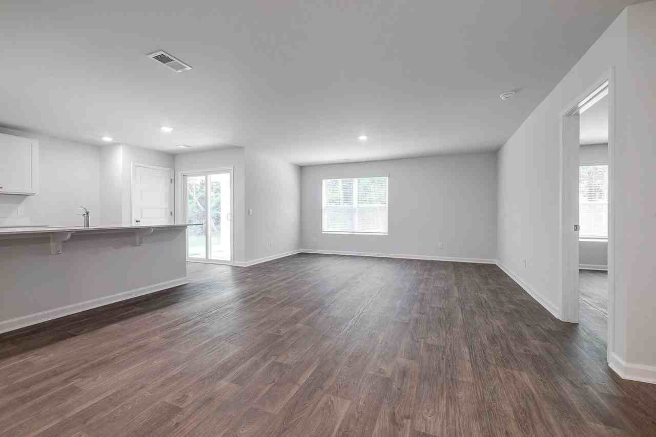 142 Ponderosa Loop - Photo 2 of 29