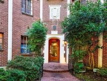 2284 Nw Everett St #202 - Photo 1 of 1