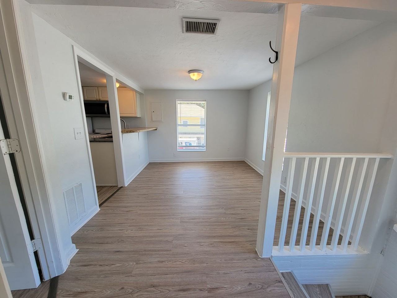 2925 7th Avenue West - Photo 5 of 39