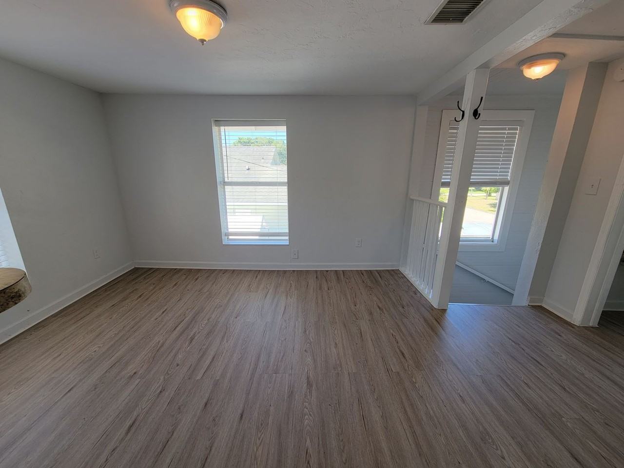 2925 7th Avenue West - Photo 6 of 39