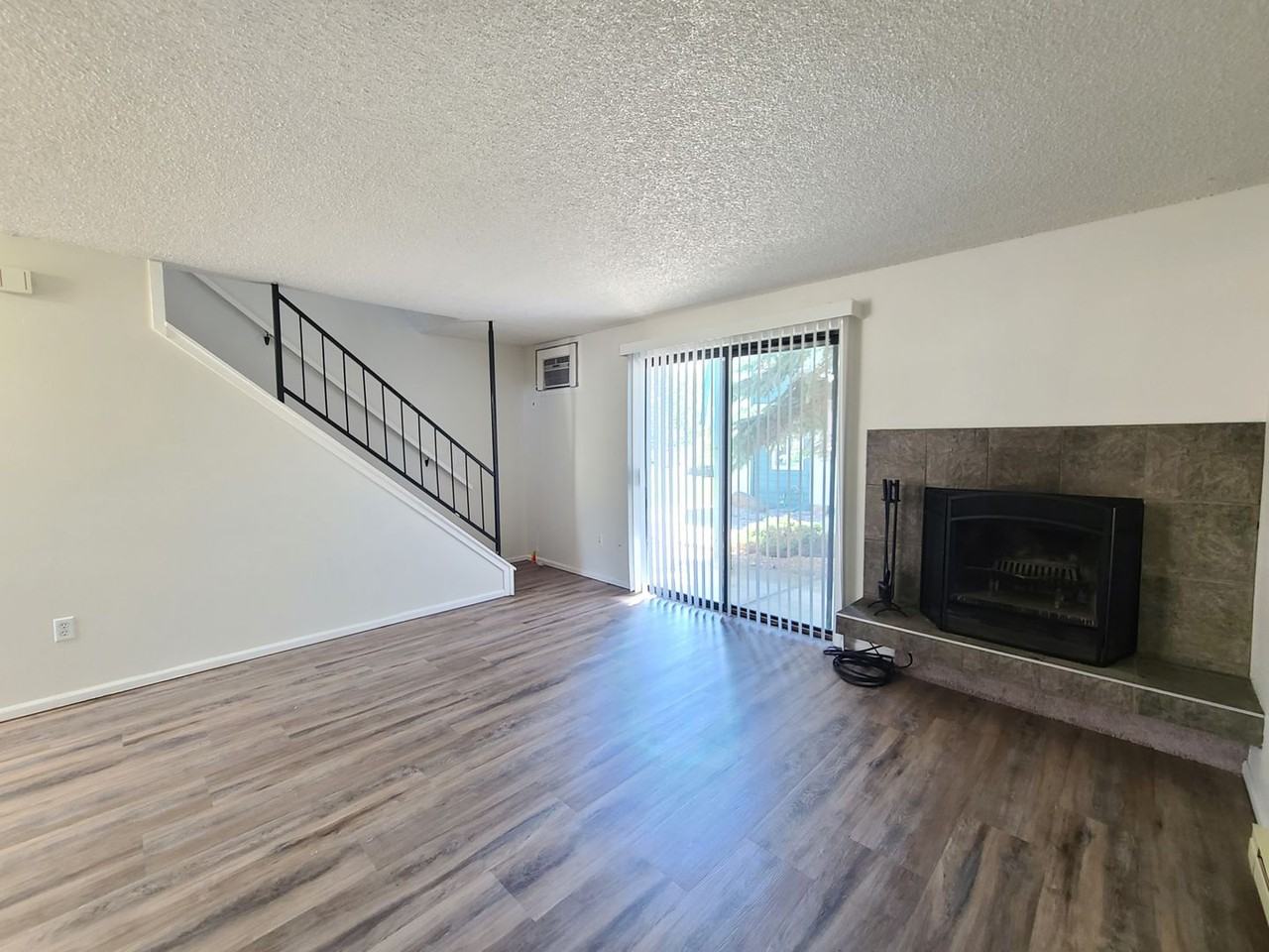 2121 E Upriver Dr #58 - Photo 4 of 24