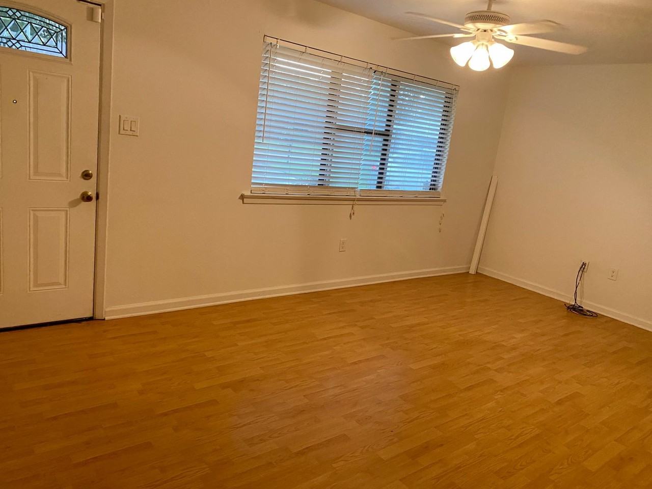 1940 Potwin Dr - Photo 2 of 23