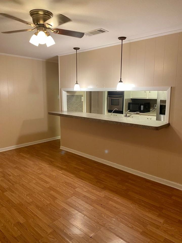 1940 Potwin Dr - Photo 6 of 23