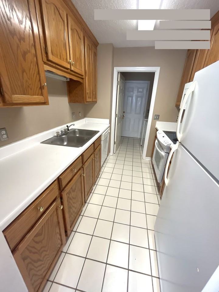 115 Palm Dr - Photo 3 of 5