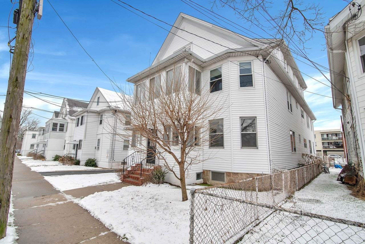 Stamford Cove Ventures LLC - Photo 2 of 17