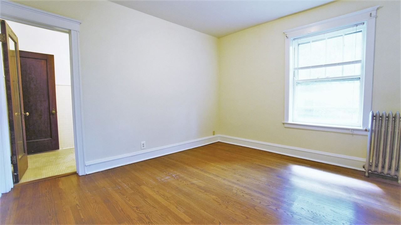 2823 Logan LLC - Photo 6 of 14