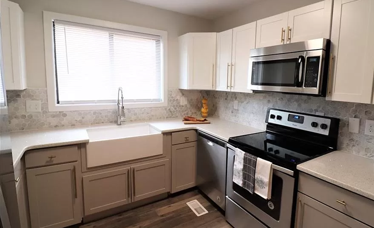 5733 Waterwood Dr - Photo 5 of 18