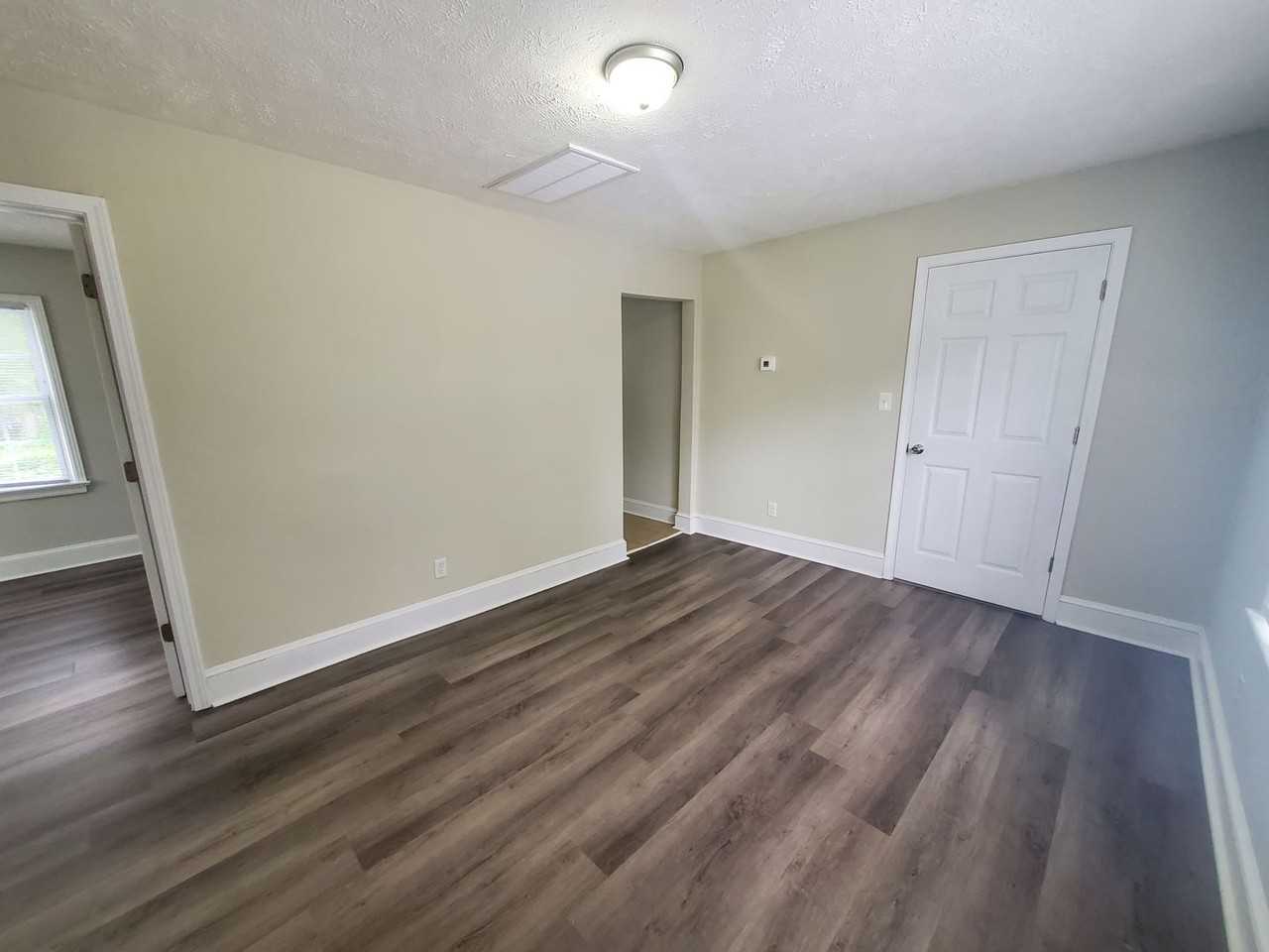 222A Woodrow St - Photo 2 of 17