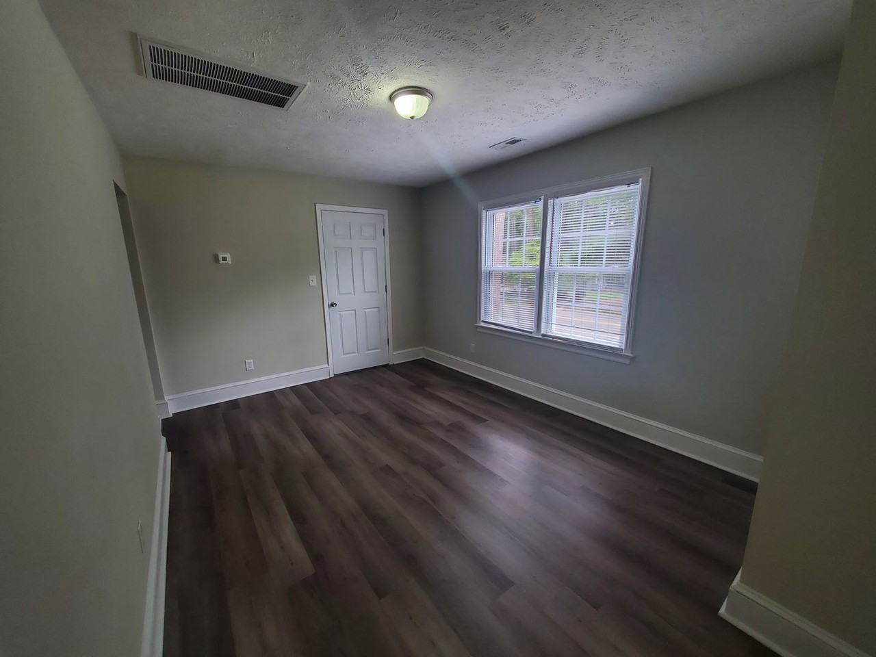 222A Woodrow St - Photo 4 of 17