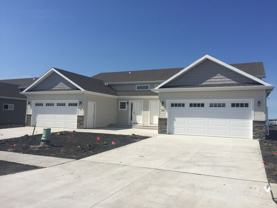 932 Eaglewood Ave W - Photo 1 of 1