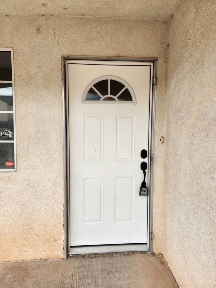 988 W 1325 S - Photo 3 of 28