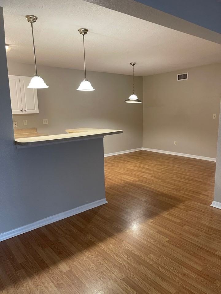 185 N Pearl Lake Cswy #106 - Photo 4 of 16