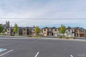 featured image of 2259 Sw 22nd St