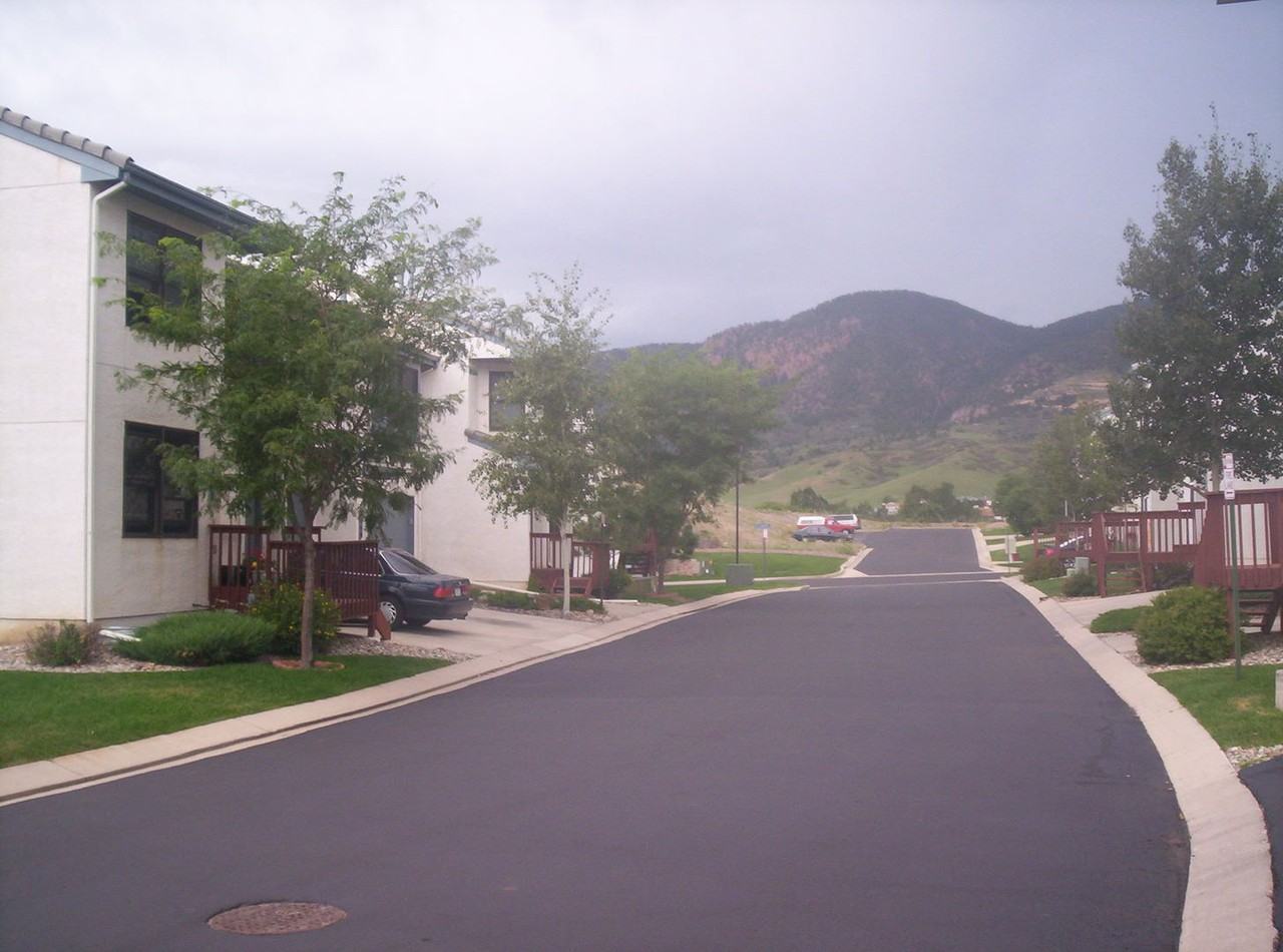2123 Austrian Way - Photo 2 of 16