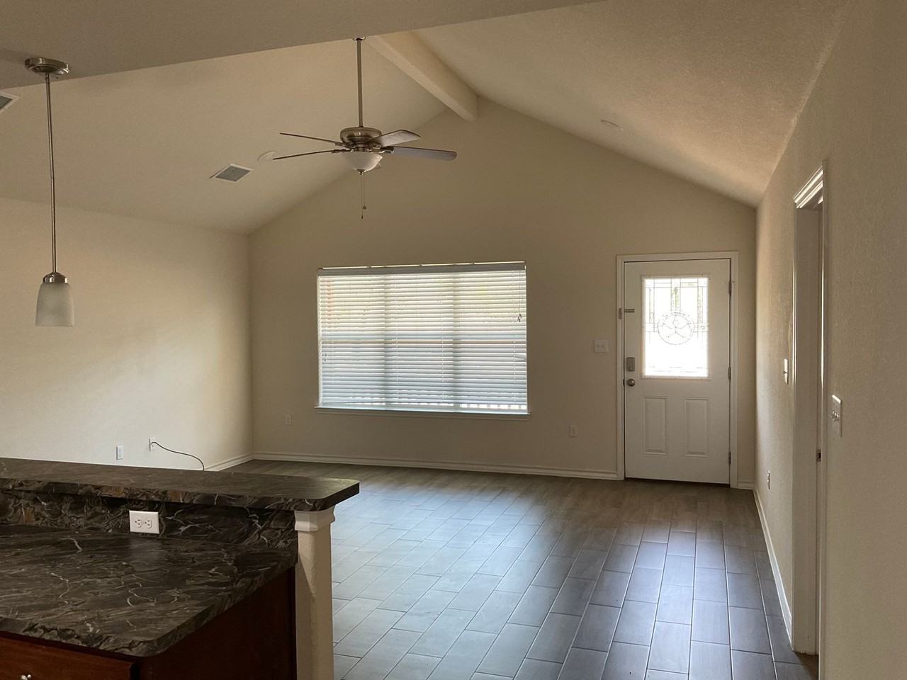 117 North Pass - Photo 3 of 12