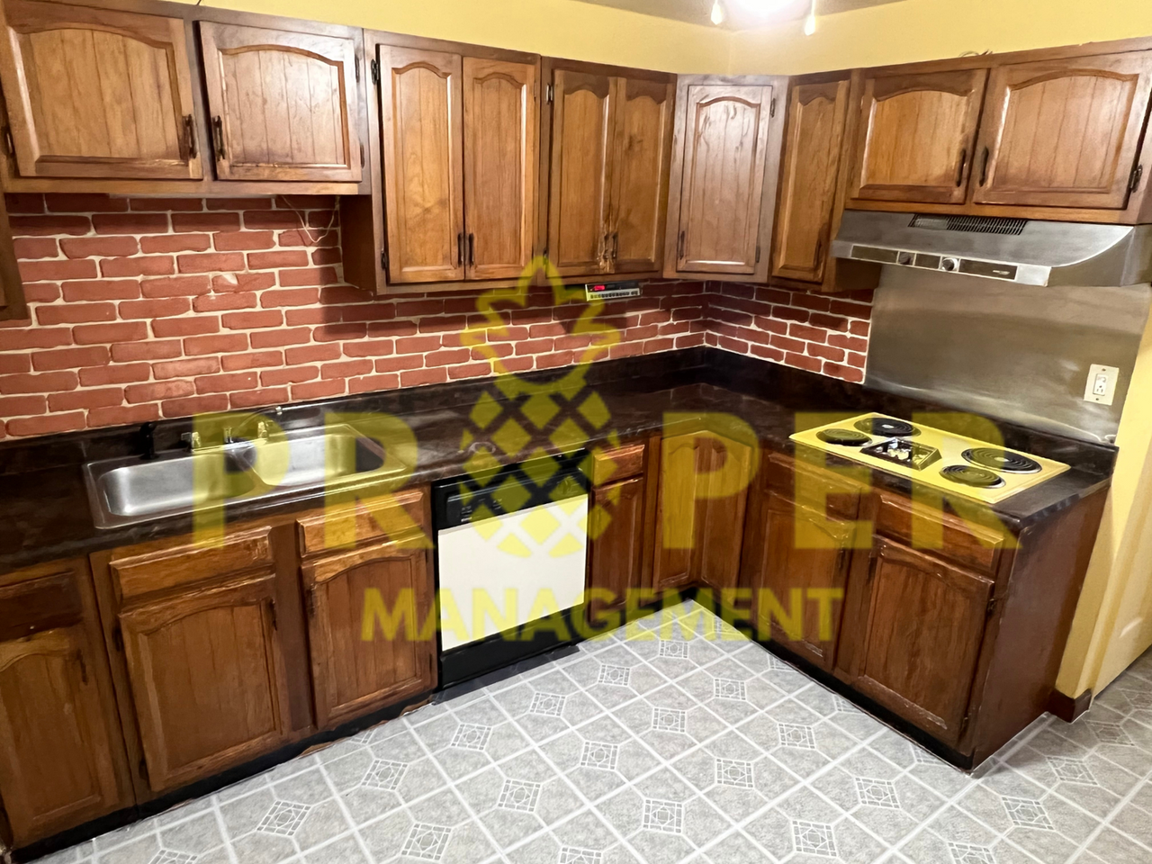 4452 Greenwich Village Ave - Photo 3 of 10