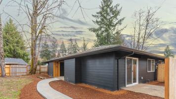 featured image of 39580 Gary Street