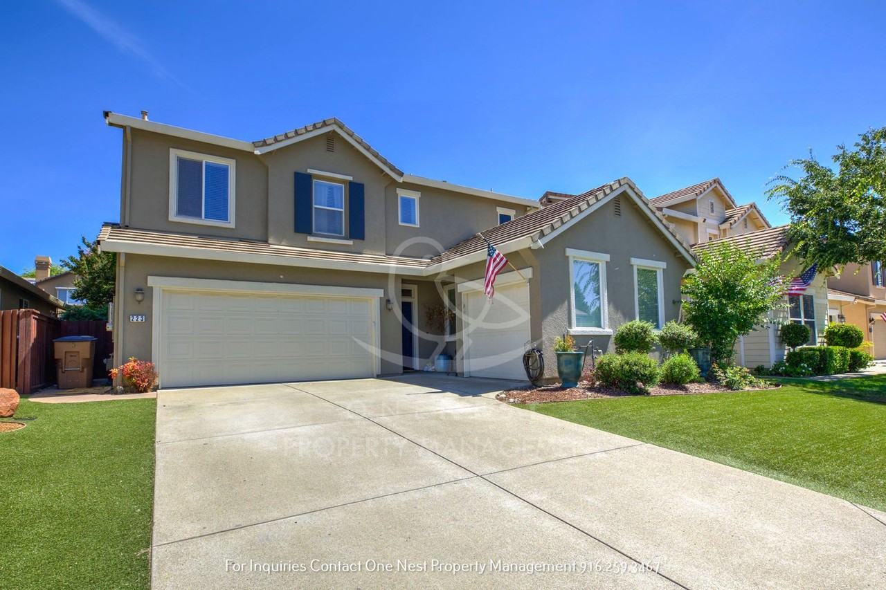 223 Wild Oak Ct - Photo 2 of 34