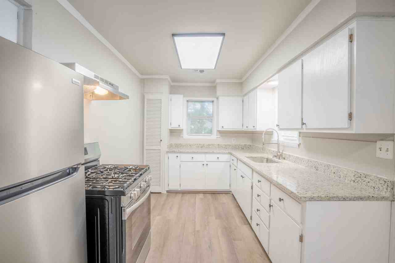 3617 S Indianapolis Ave - Photo 6 of 14